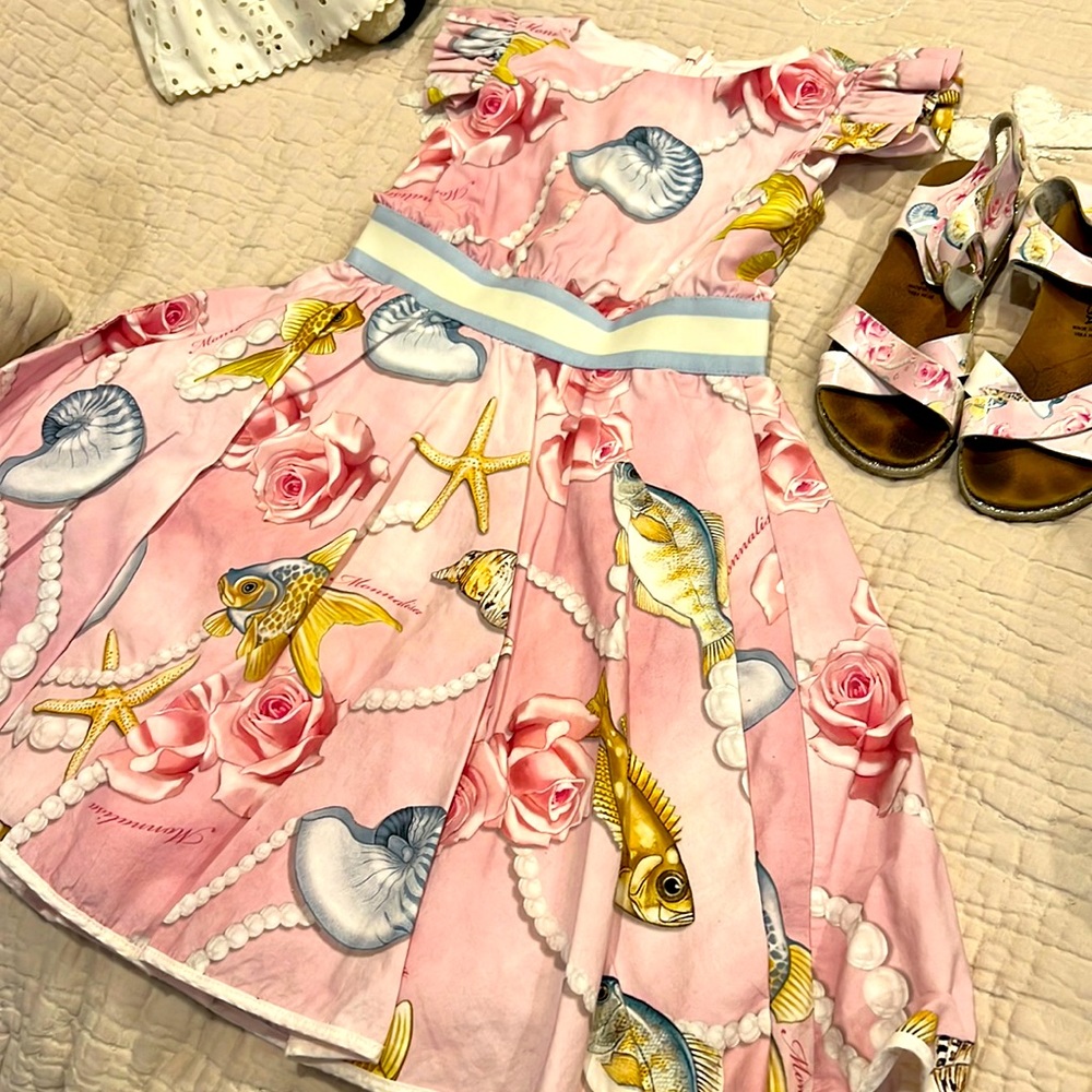 Dress and shoes